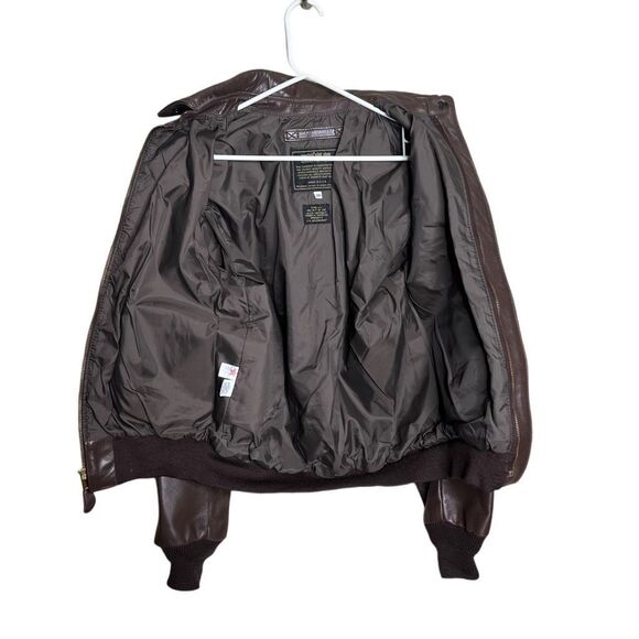 Vintage Sporty’s Pilot Shop A-2 Bomber Jacket Big YKK Zipper Horsehide Made In U - Picture 7 of 10